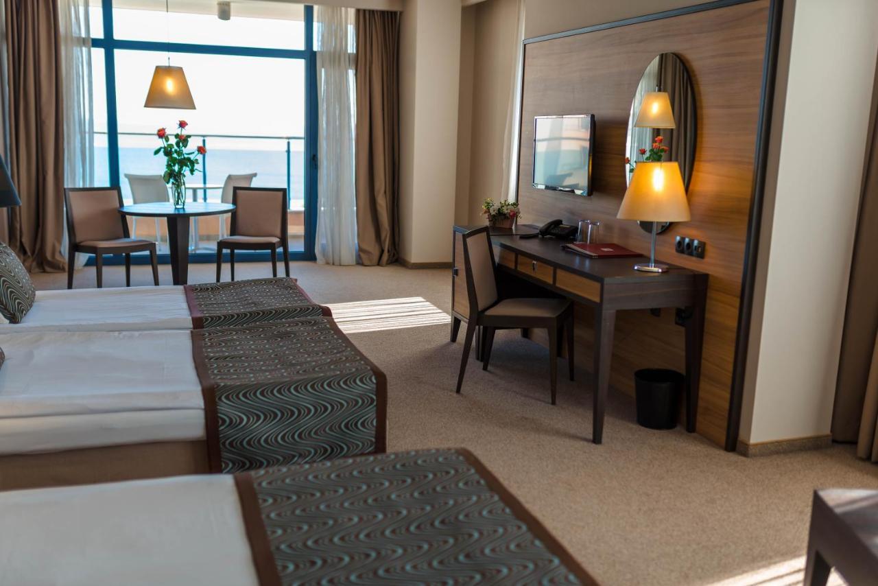 Astera Hotel & Spa With Free Private Beach Golden Sands Exterior photo