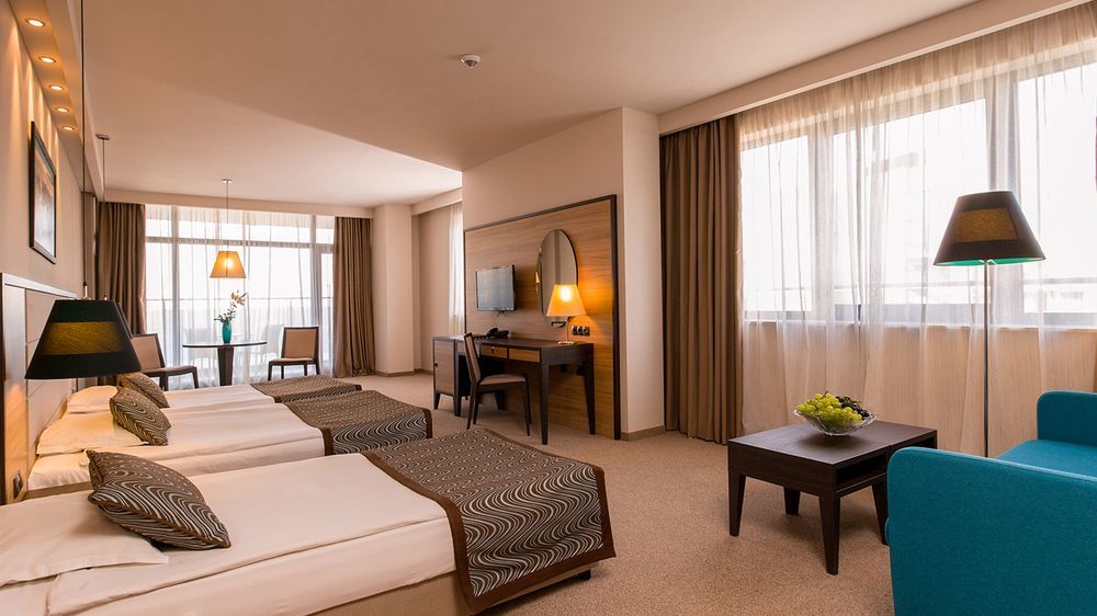 Astera Hotel & Spa With Free Private Beach Golden Sands Exterior photo