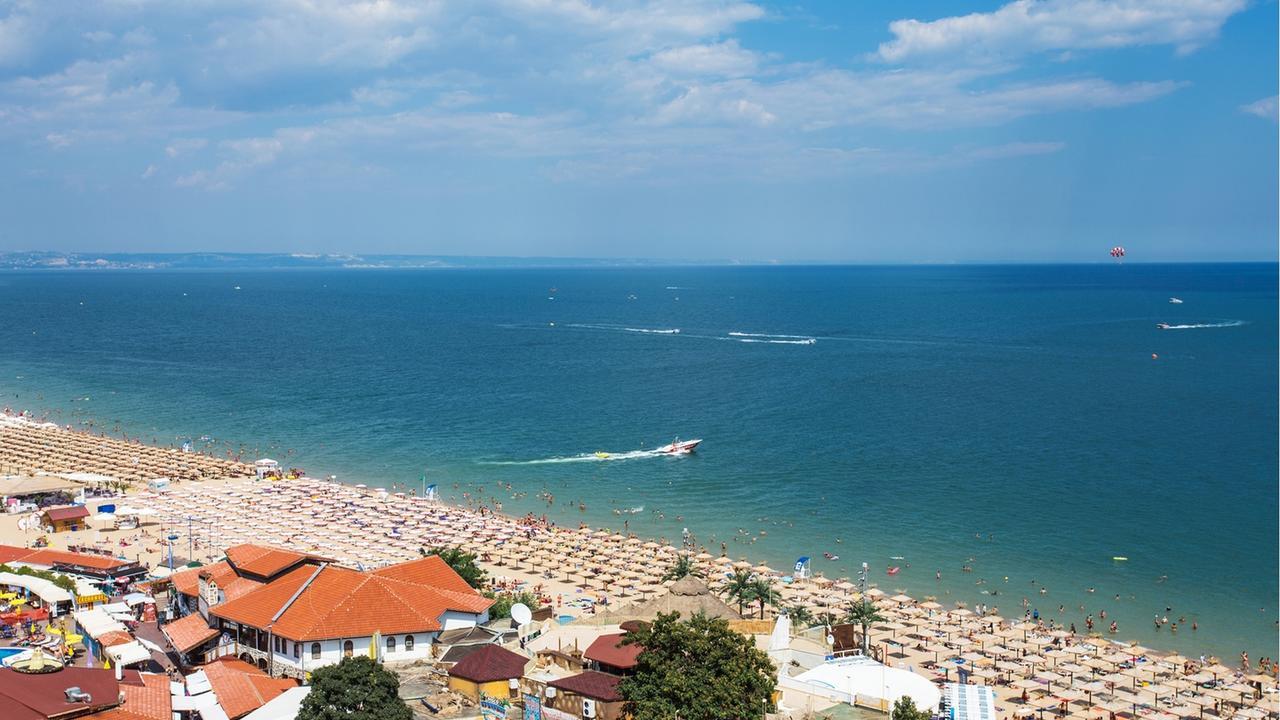 Astera Hotel & Spa With Free Private Beach Golden Sands Exterior photo