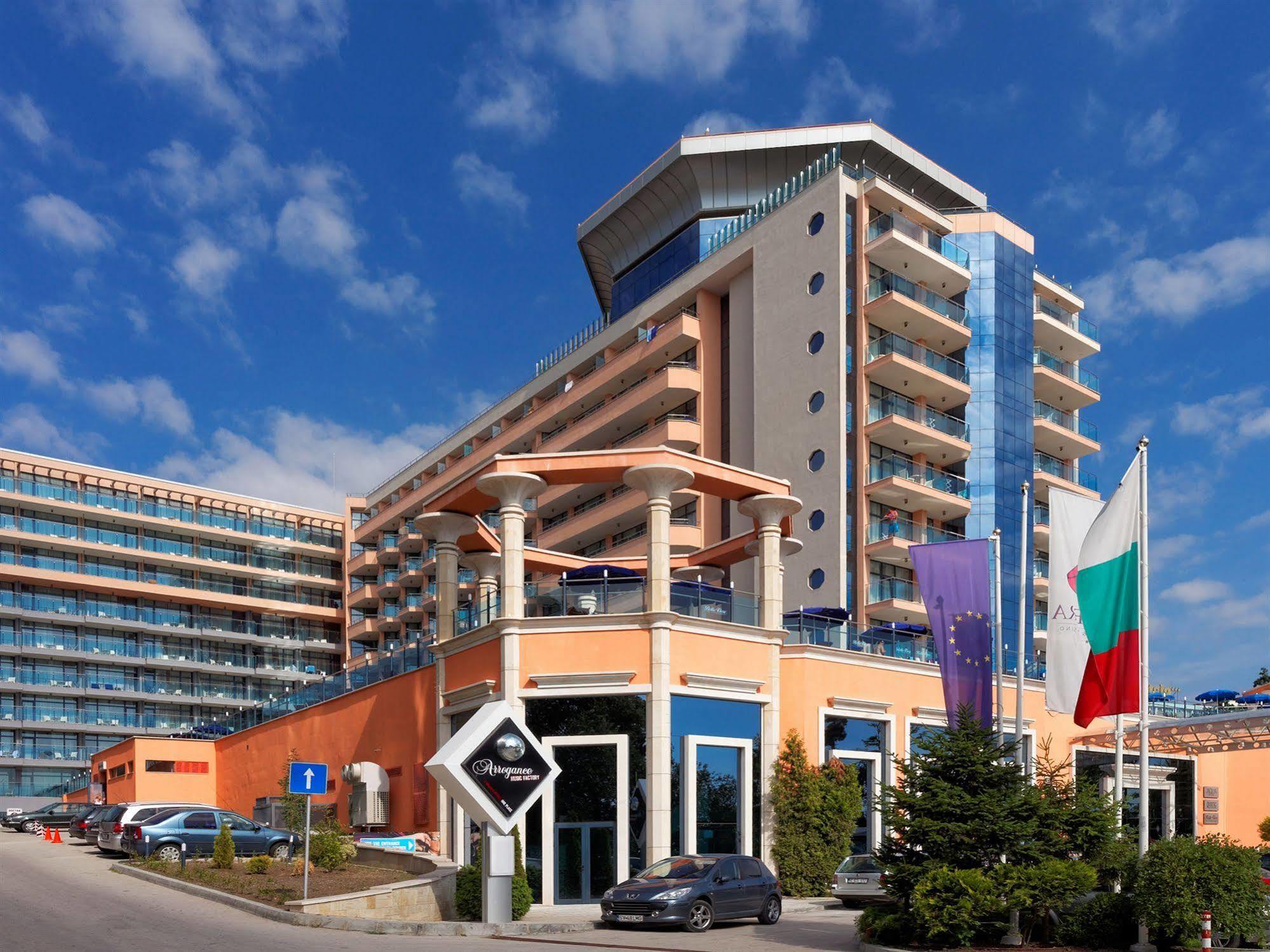 Astera Hotel & Spa With Free Private Beach Golden Sands Exterior photo